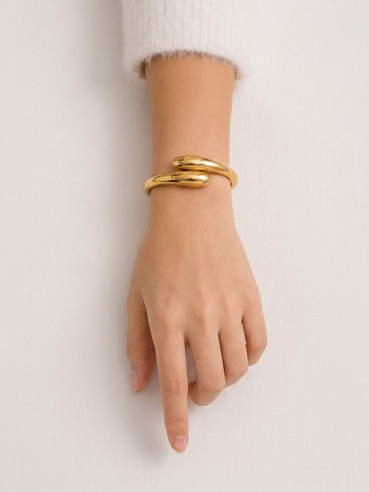 Golden Empress Cuff