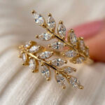 Aurelia Vine Majesty Ring